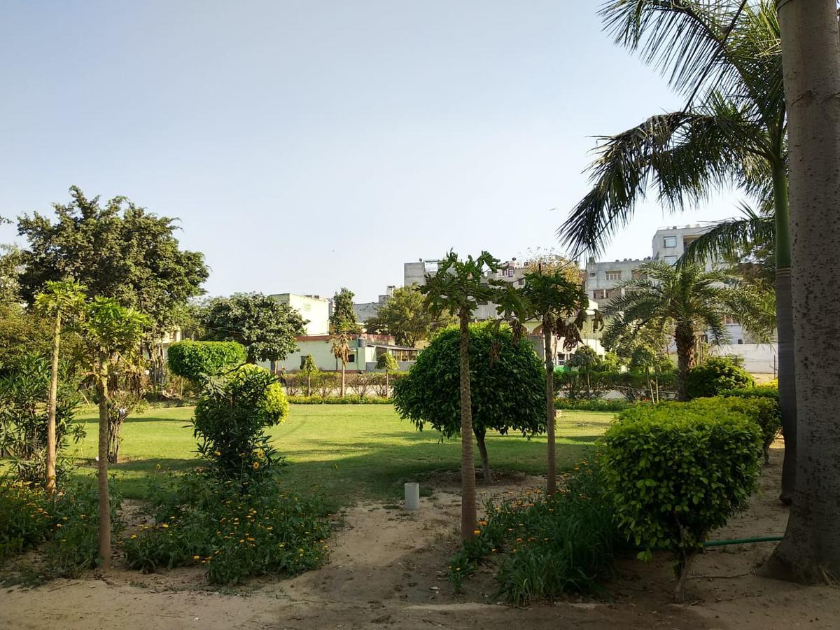 The Radiance Suites And Apartment New Delhi Extérieur photo