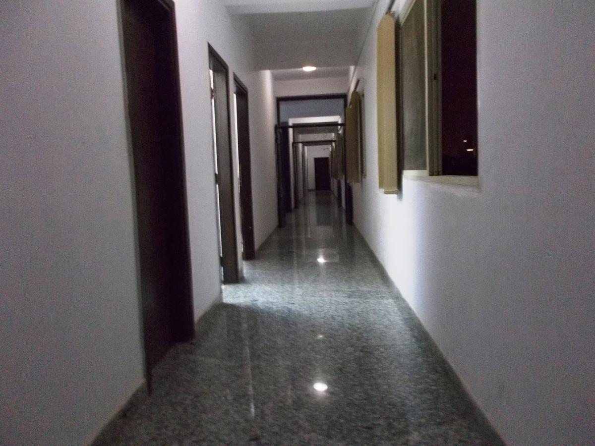 The Radiance Suites And Apartment New Delhi Extérieur photo