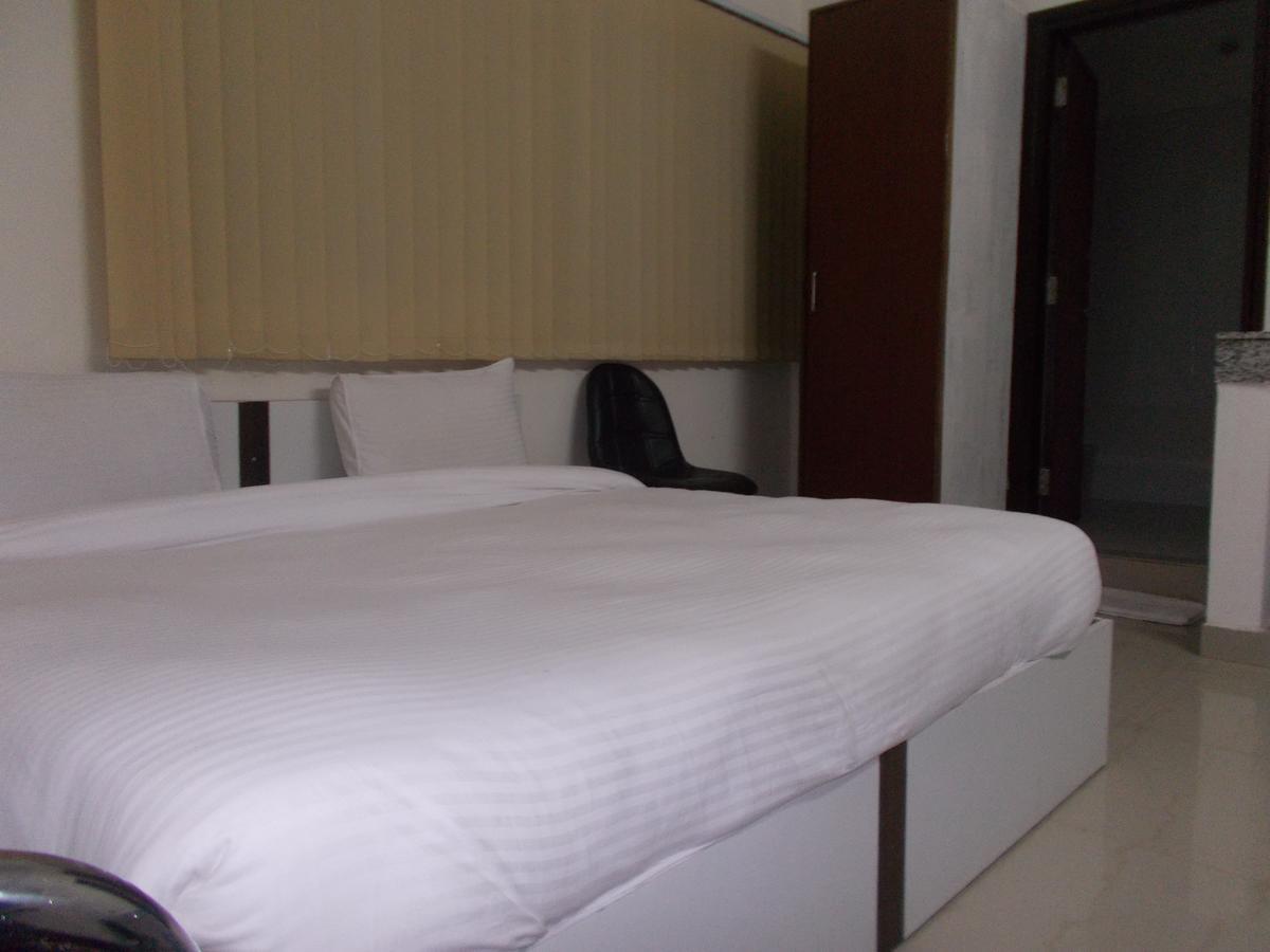 The Radiance Suites And Apartment New Delhi Extérieur photo