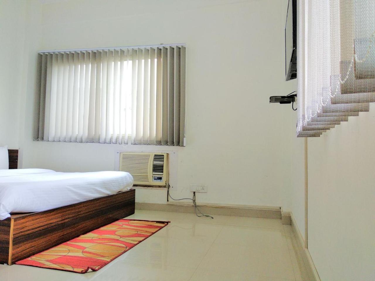 The Radiance Suites And Apartment New Delhi Extérieur photo