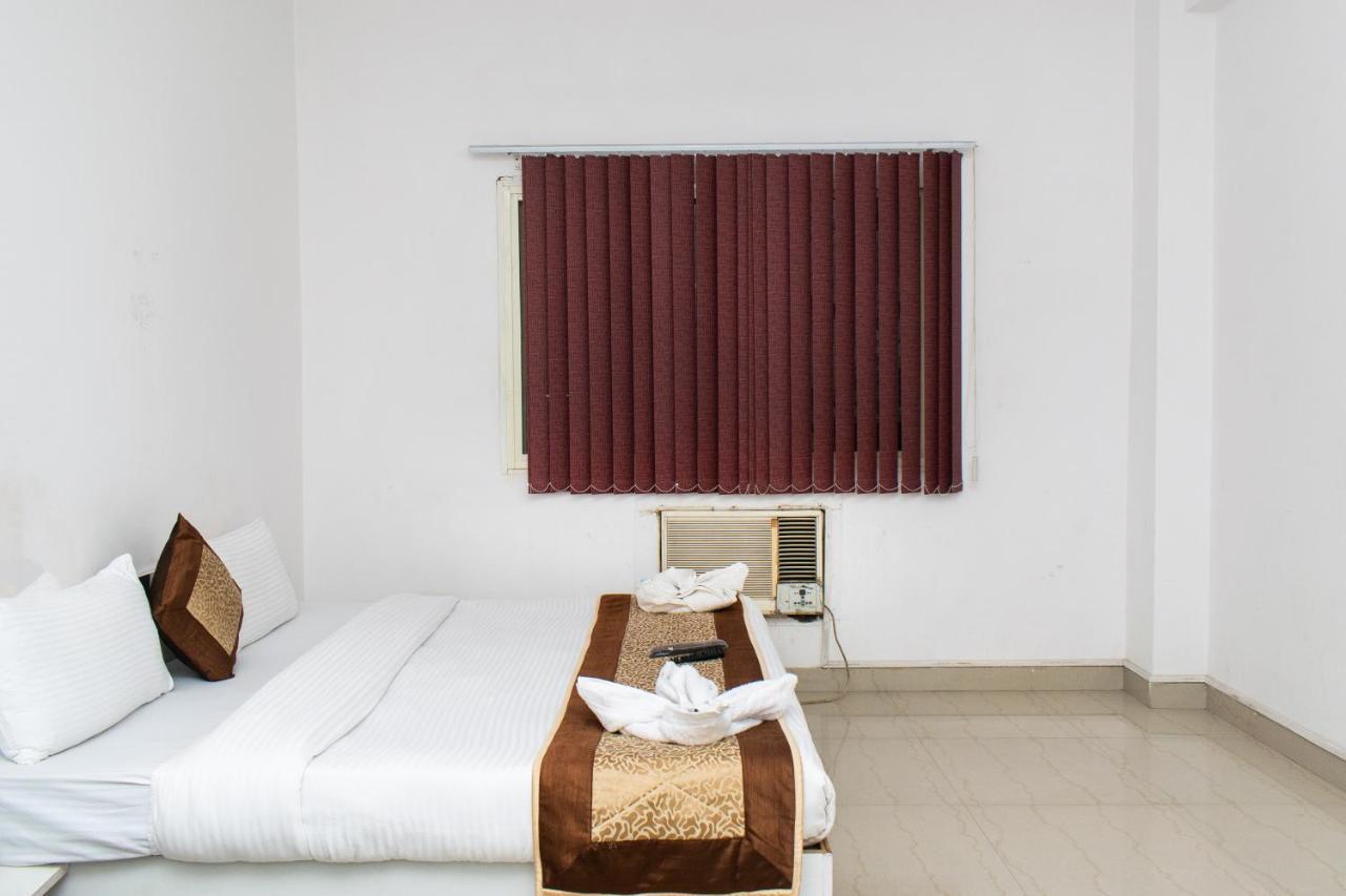 The Radiance Suites And Apartment New Delhi Extérieur photo